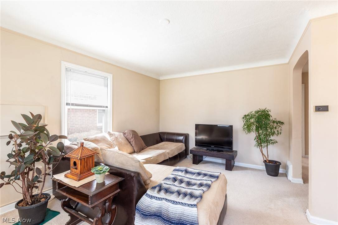Bay Village, OH 44140,558 Huntmere DR