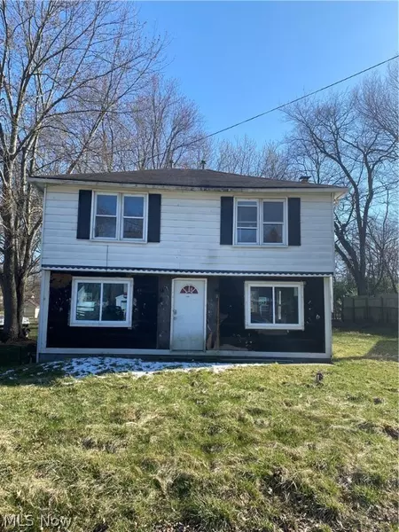 2344 Mishler AVE, Akron, OH 44312