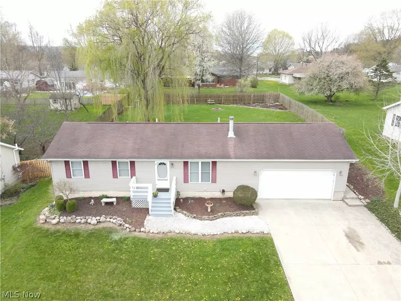 551 Vincent DR, Loudonville, OH 44842