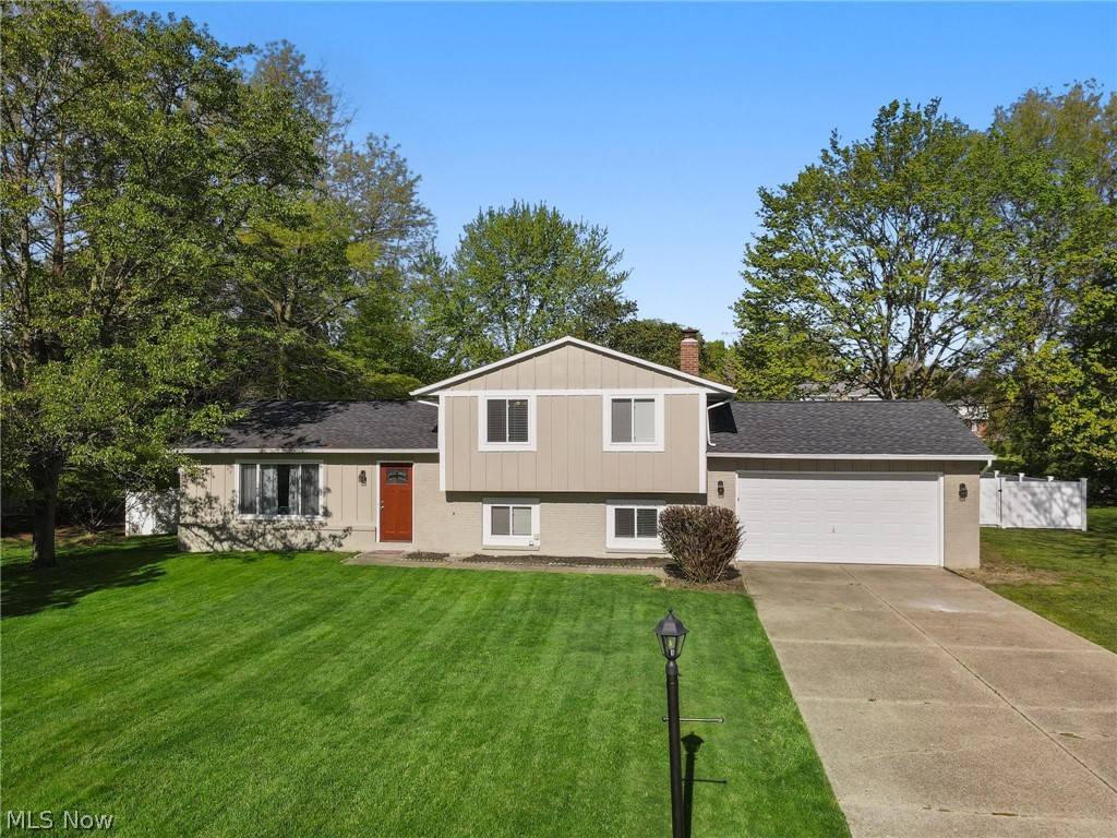 North Royalton, OH 44133,8174 Stuart CT