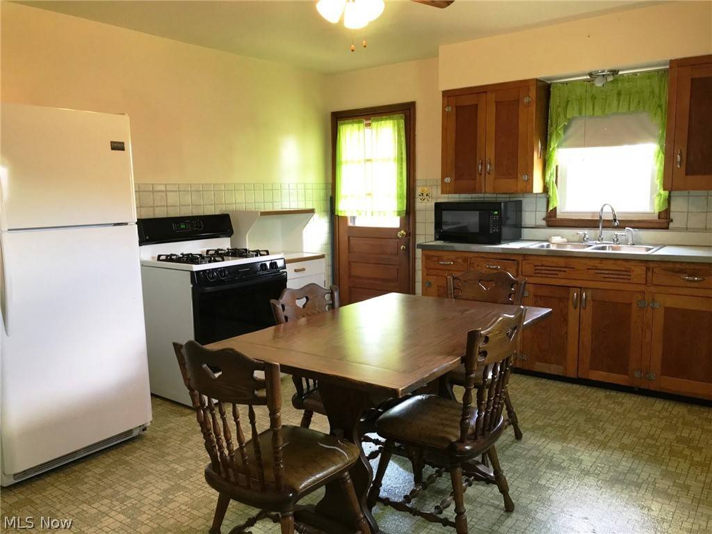 Weirton, WV 26062,173 N 20th ST