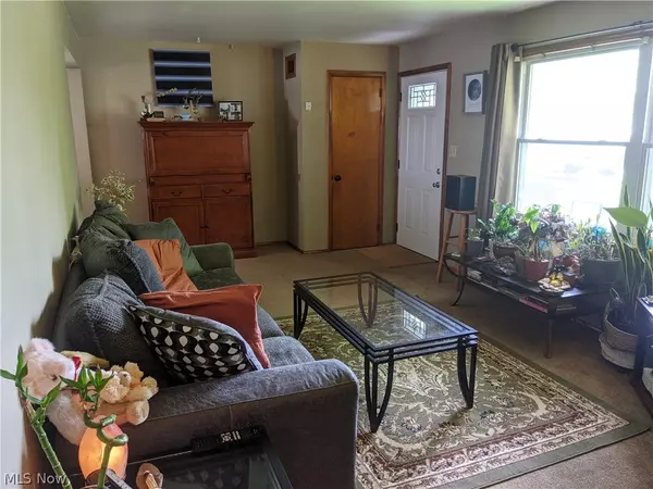 Youngstown, OH 44509,2710 Burbank AVE