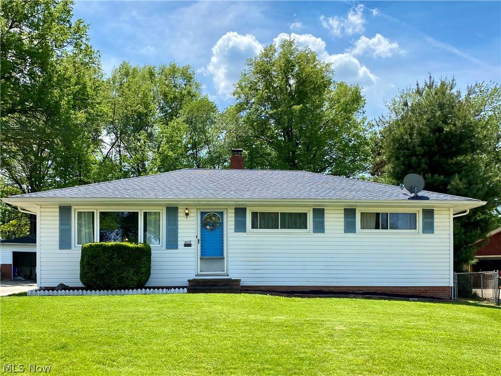 6116 Sun Ray DR, Parma, OH 44134