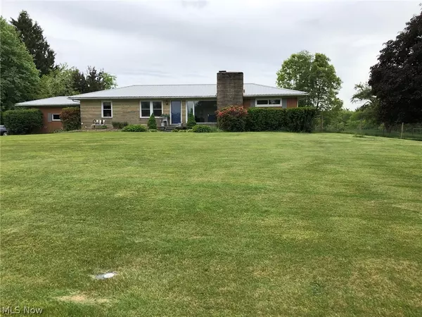 34862 Walnut ridge, Salineville, OH 43945