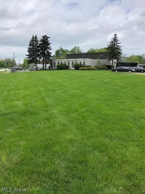 887 W Liberty ST, Medina, OH 44256