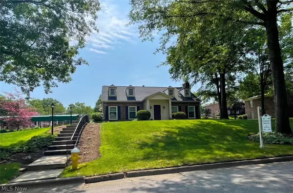 Akron, OH 44313,40 Gloucester CT #4 C