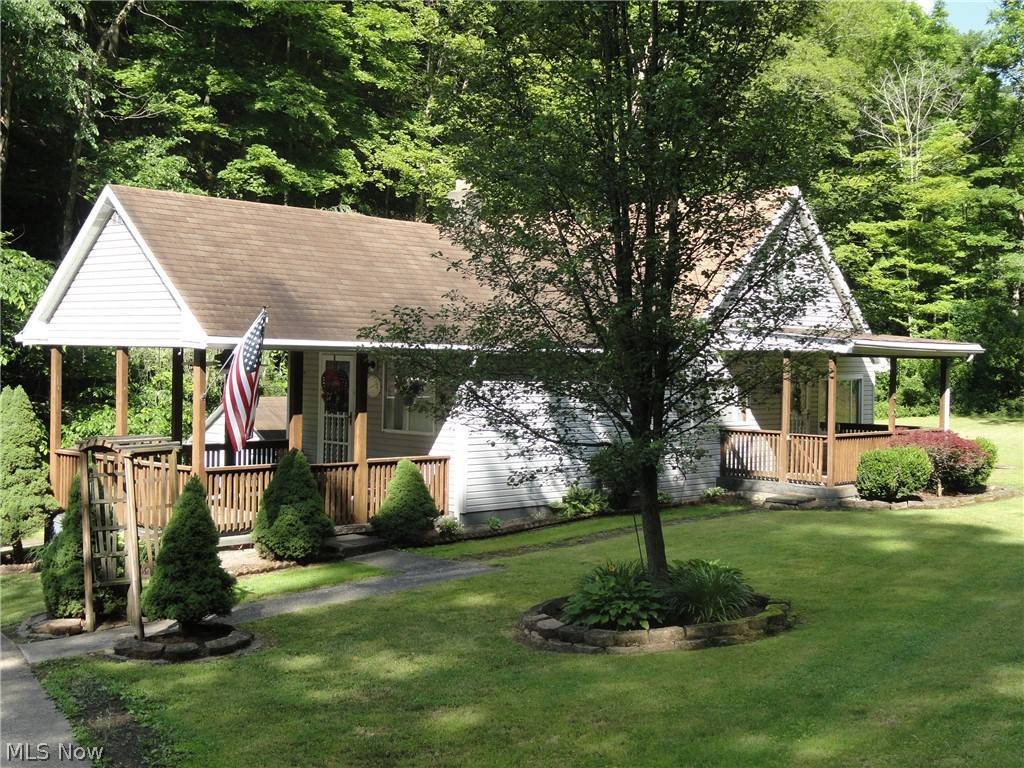 539 Turkey Foot RD, Weirton, WV 26062