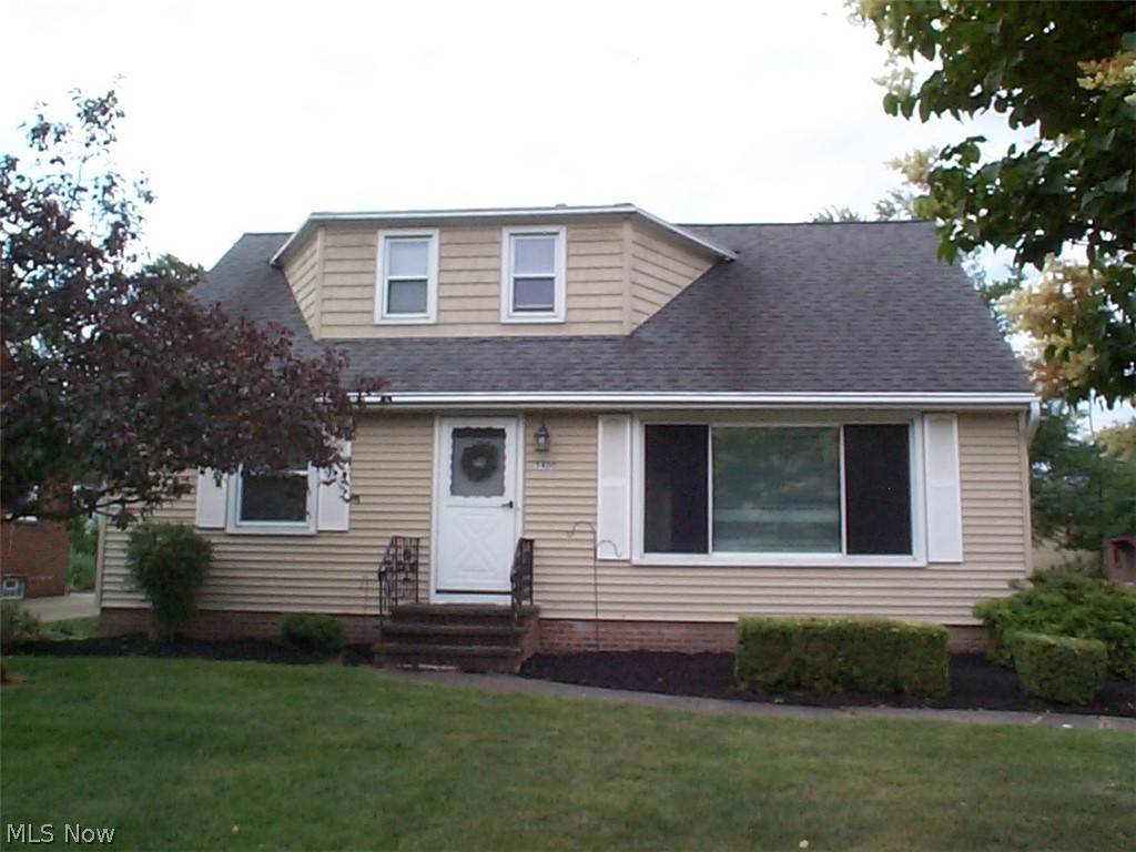 5400 Huron RD,  Lyndhurst,  OH 44124
