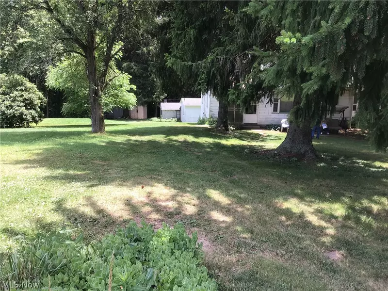 14742 Old Fredericktown Rd., Calcutta, OH 43920