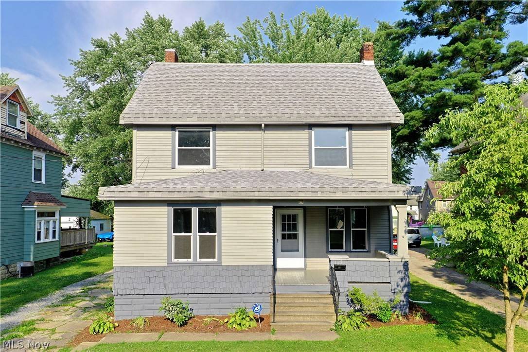 125 Sayers AVE,  Niles,  OH 44446