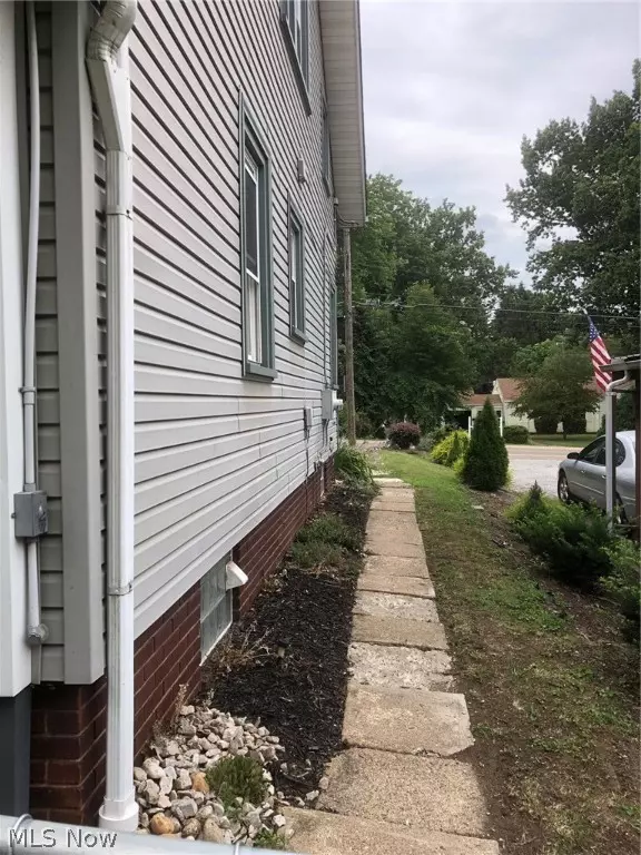 Canton, OH 44710,5154 13th ST SW