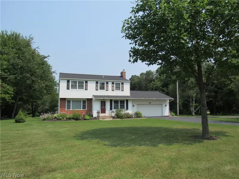 10473 Old State RD, Chardon, OH 44024