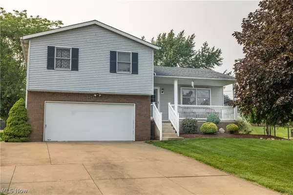 Canton, OH 44721,8171 Turquoise AVE NE