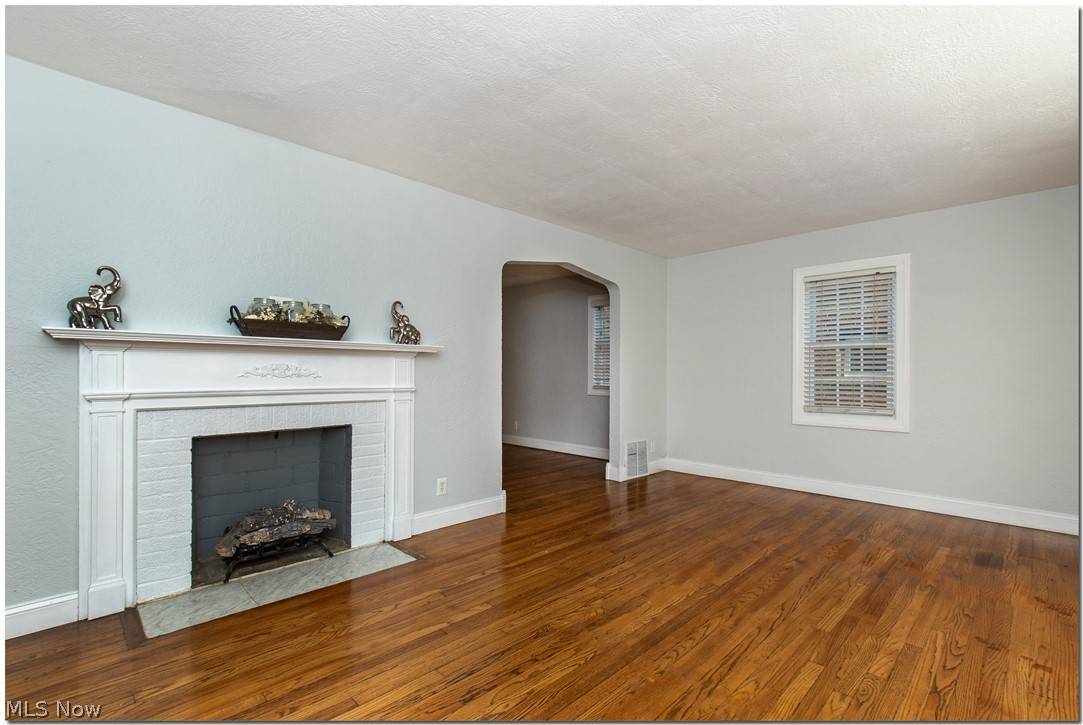 Cleveland Heights, OH 44121,1196 Brentwood RD