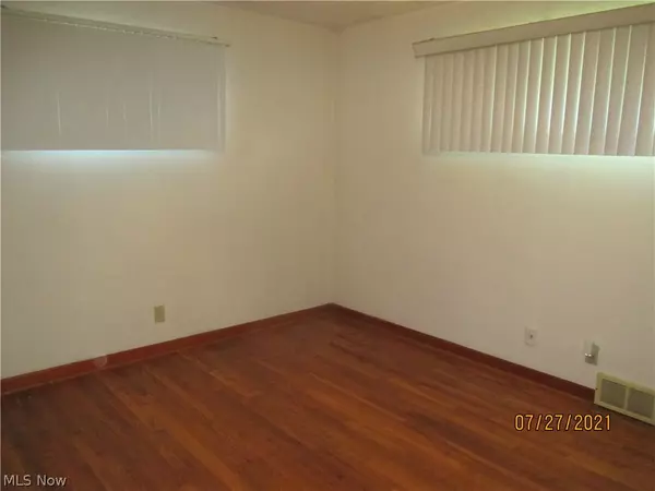 Boardman, OH 44512,721 Annawan LN