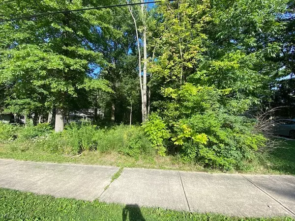 North Olmsted, OH 44070,Stearns RD