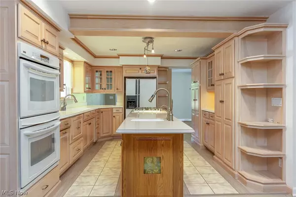 Canton, OH 44721,5680 Wiclif ST NE