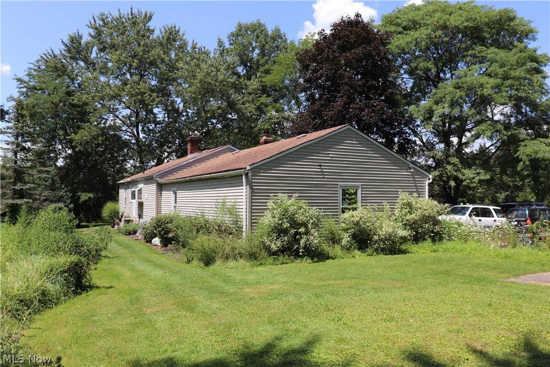 Boston Heights, OH 44236,142 Beverly RD