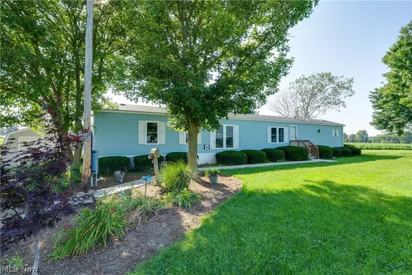 757 S Smyser RD, Wooster, OH 44691