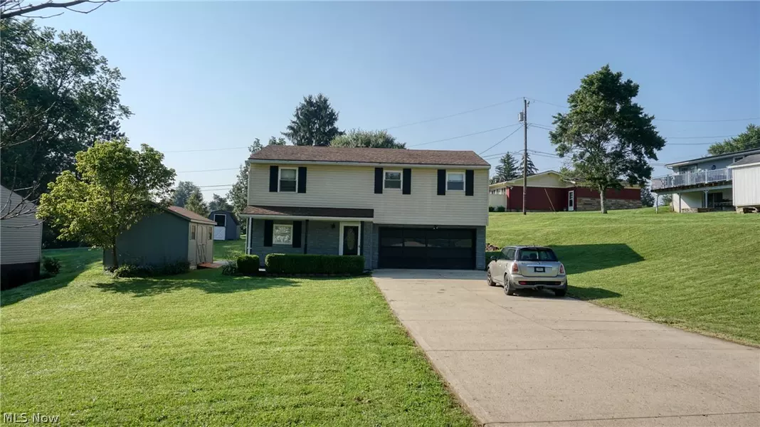 122 Myrna DR, Cambridge, OH 43725
