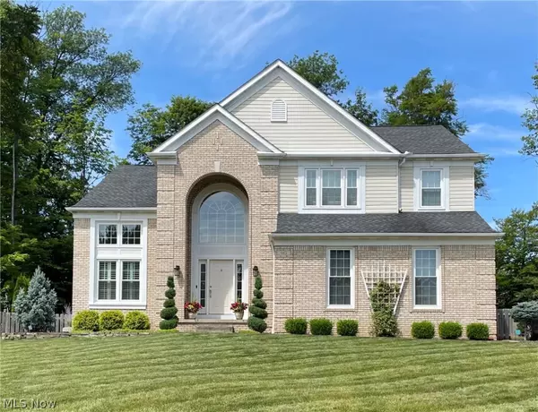 Twinsburg, OH 44087,9163 Davis WAY