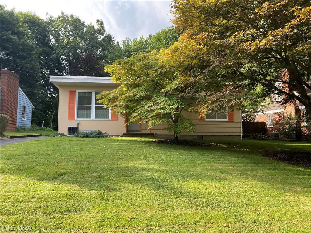 420 Rellim DR, Kent, OH 44240
