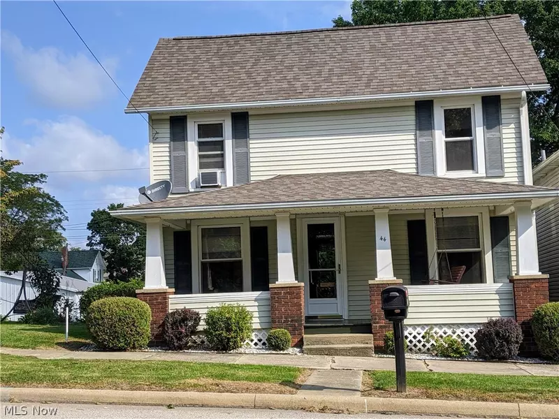 44 E Main ST, Dalton, OH 44618