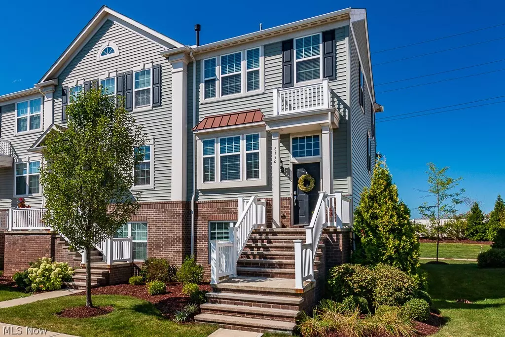 Pepper Pike, OH 44124,6150 N Pointe DR