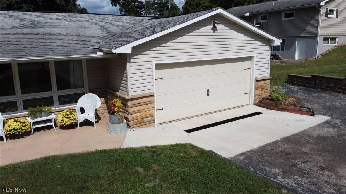 Zanesville, OH 43701,935 Blossom LN