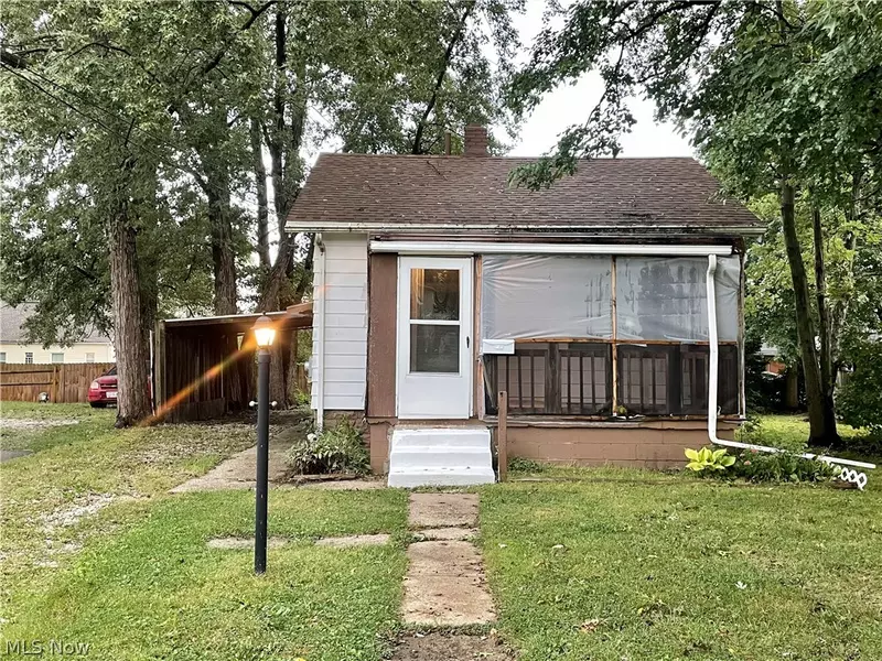 1339 Niagara AVE, Akron, OH 44305