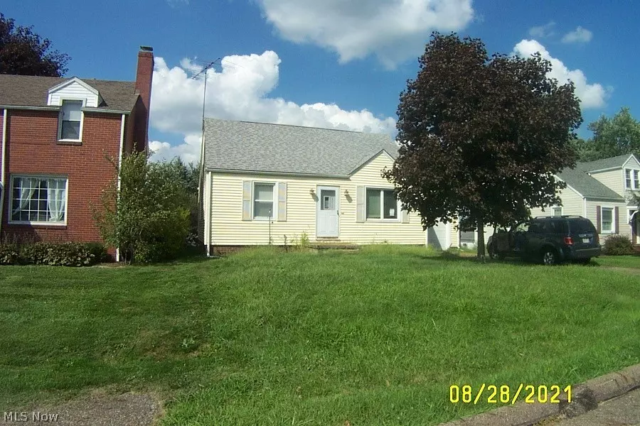 1129 Milford ST NE, Canton, OH 44714