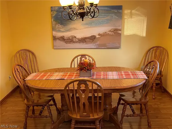 Canfield, OH 44406,4803 Darbyshire CT