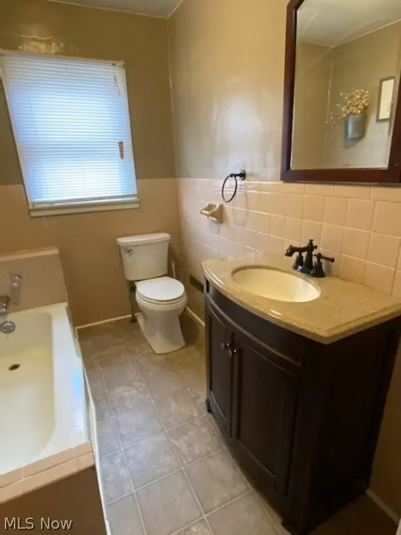 Rayland, OH 43943,186 Main ST