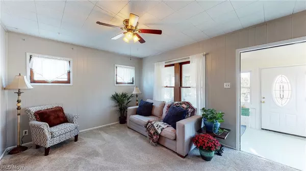 Akron, OH 44301,352 Cole AVE