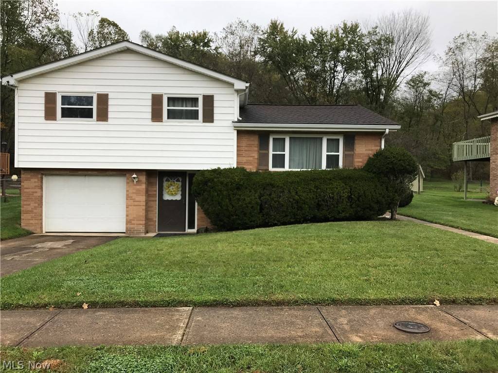 61 Patricia, Weirton, WV 26062