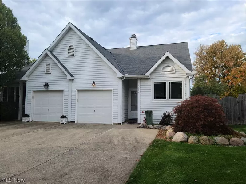 23390 Wainwright TER, Olmsted Falls, OH 44138