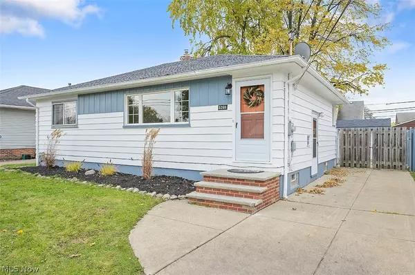 5268 W 151 ST, Brook Park, OH 44142