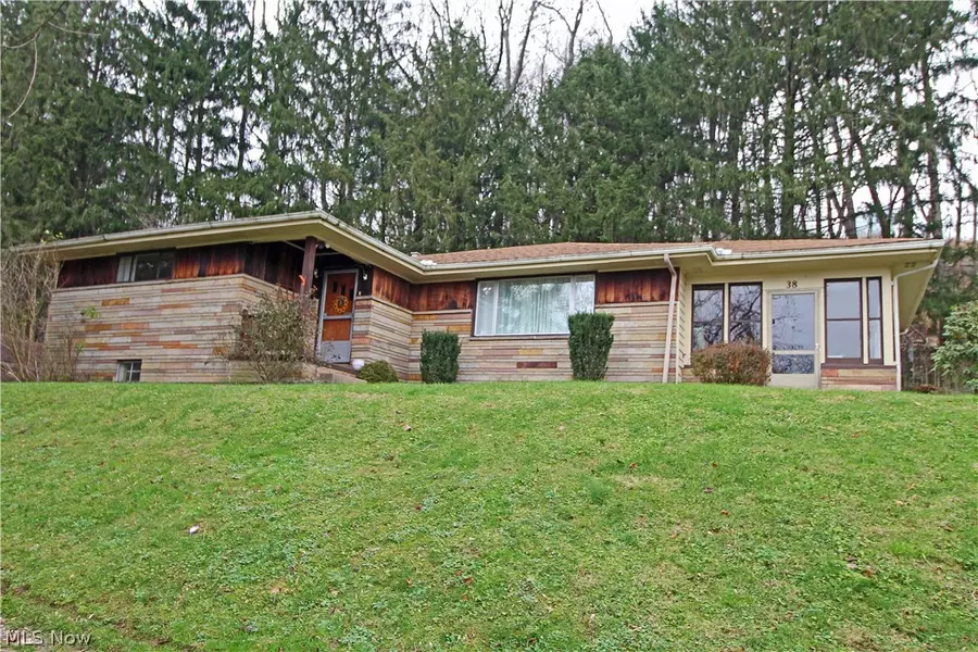 38 1st ST, Beech Bottom, WV 26030