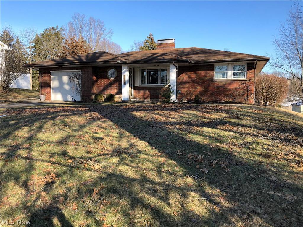 235 S Marietta ST, St. Clairsville, OH 43950