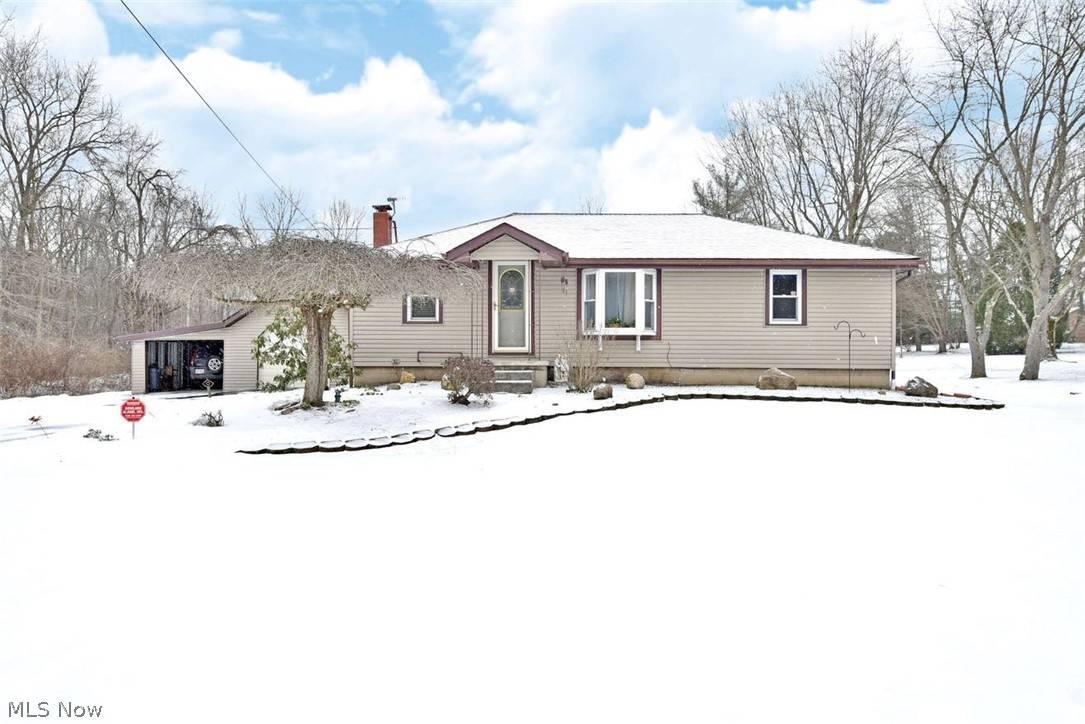 2486 Mccleary Jacoby RD, Cortland, OH 44410