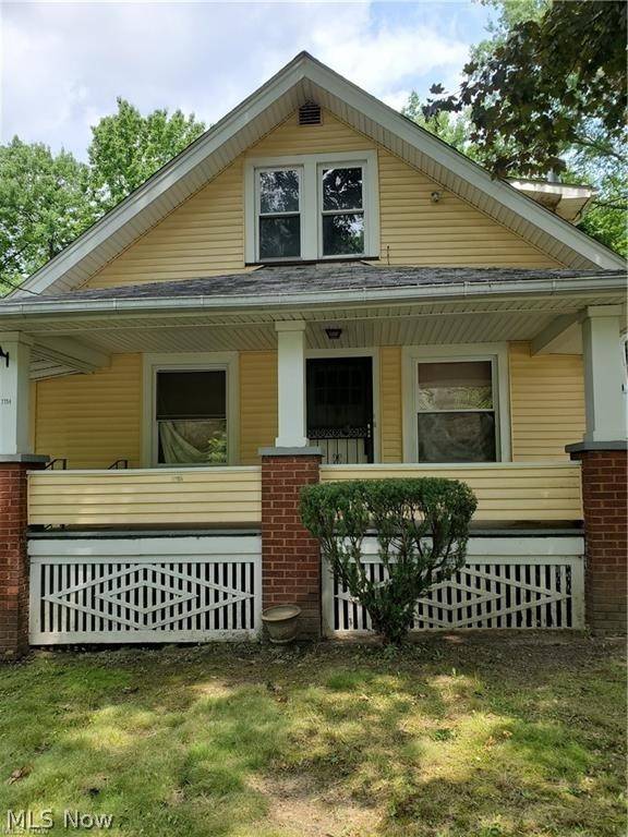 1154 Park Hill DR, Youngstown, OH 44502