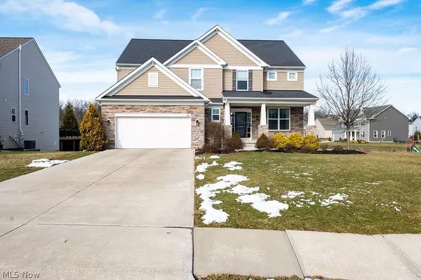 Highland Heights, OH 44143,256 E Legend CT