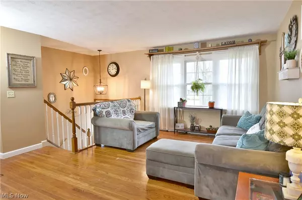 Youngstown, OH 44511,4025 Shelbourne DR