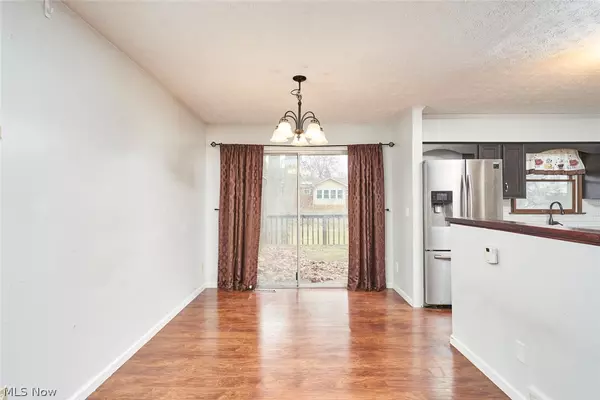 North Canton, OH 44720,231 Cordelia ST SW