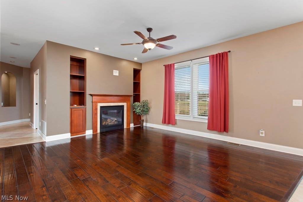 Lagrange, OH 44050,633 U S Grant ST