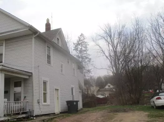 Akron, OH 44307,418 Douglas ST