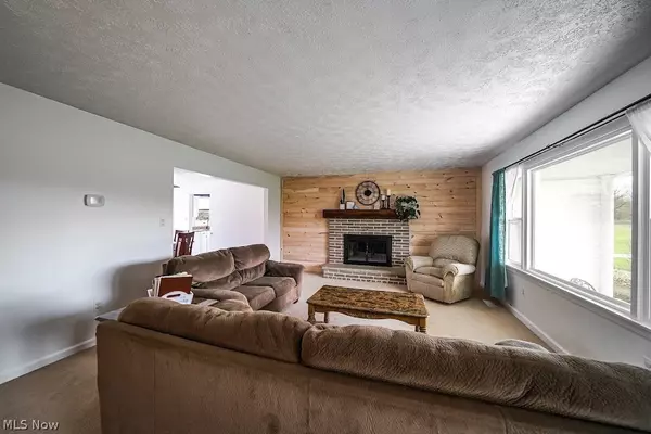 West Farmington, OH 44491,3330 County Line RD