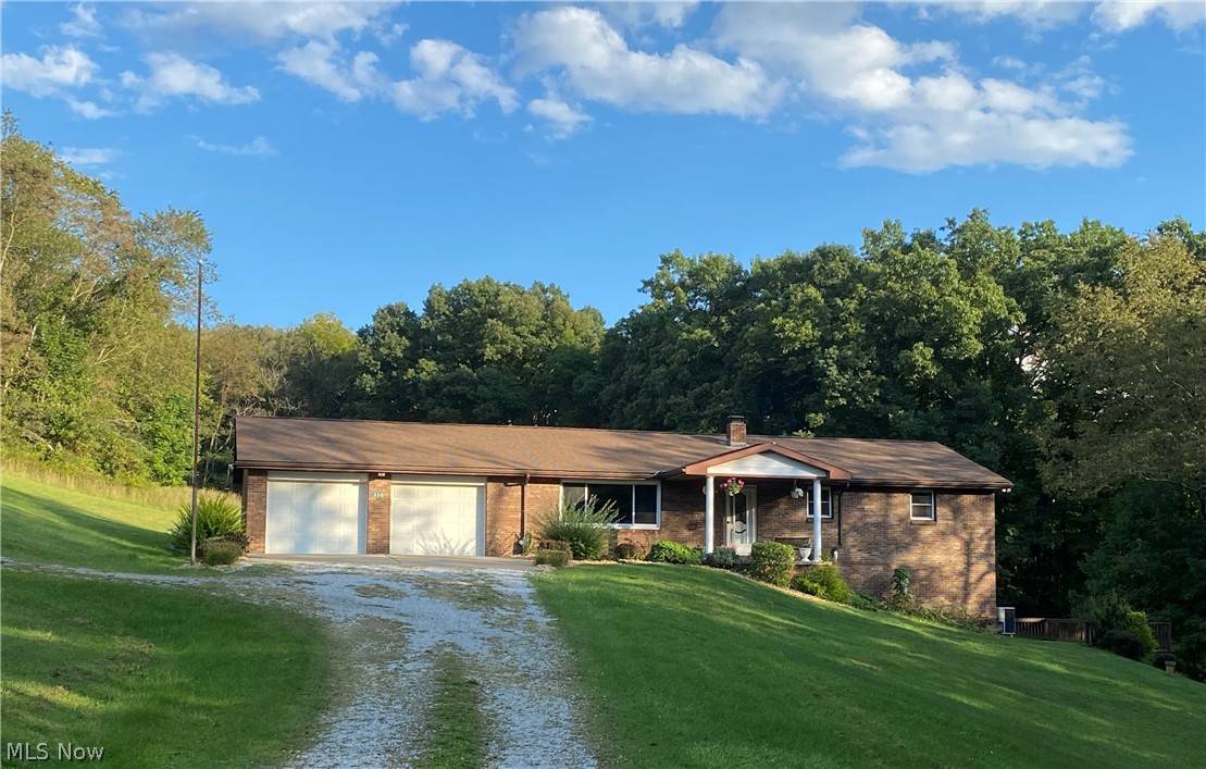330 Muskett RD, Bloomingdale, OH 43910