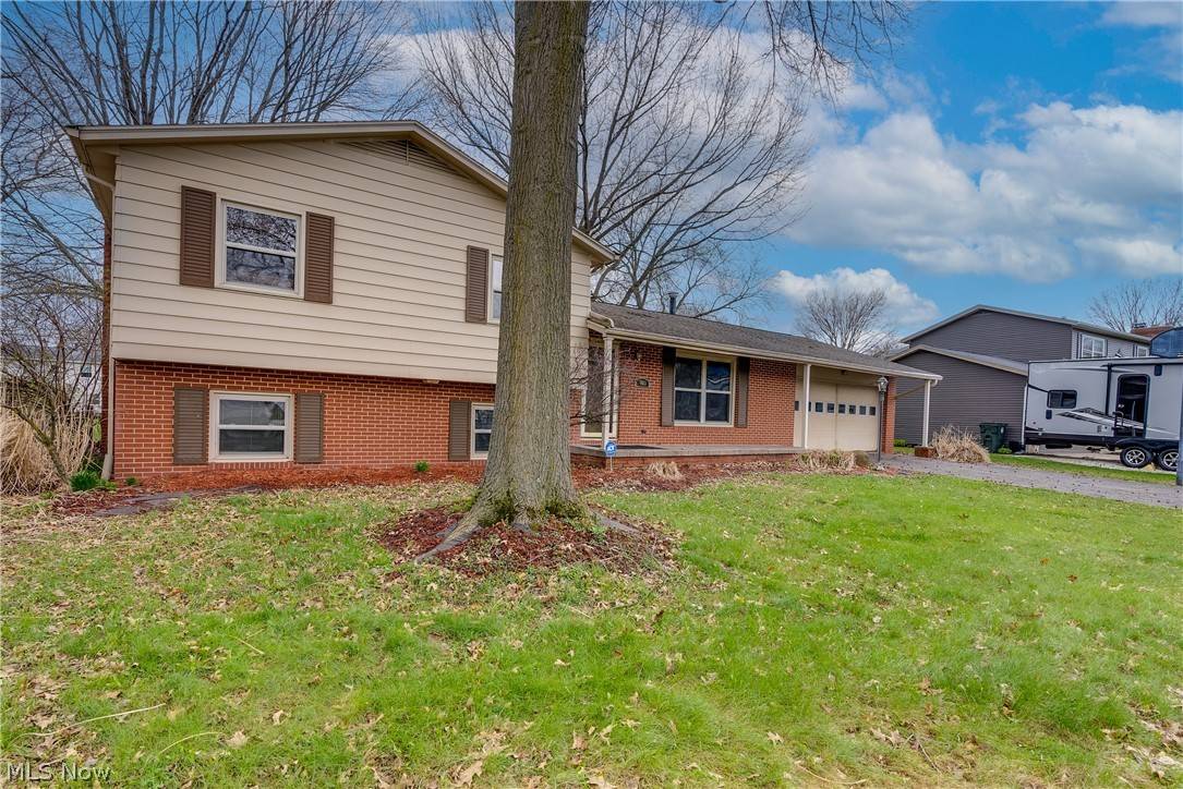 Canton, OH 44709,4813 Leigh AVE NW