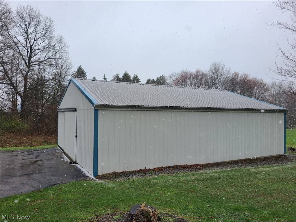 Mantua, OH 44255,10127 Limeridge RD